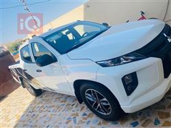 میتسوبیشی L200